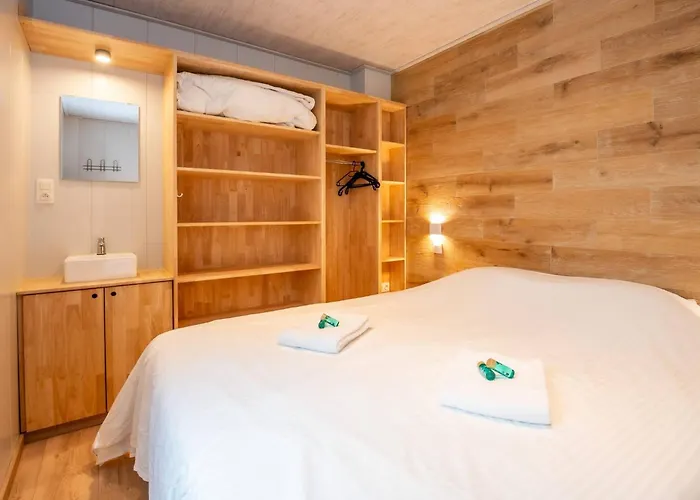 With Suberb Sea Views *