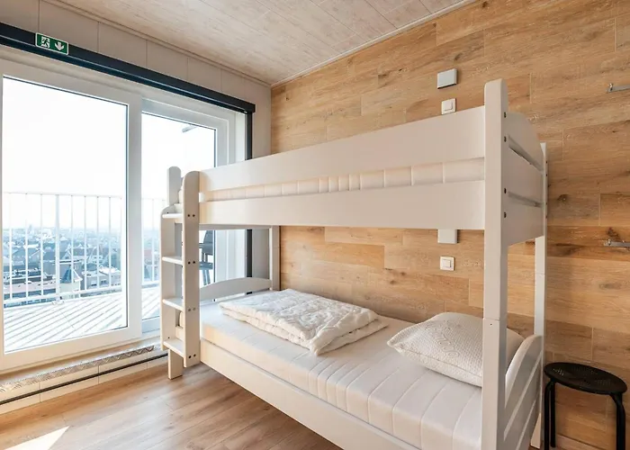 With Suberb Sea Views *