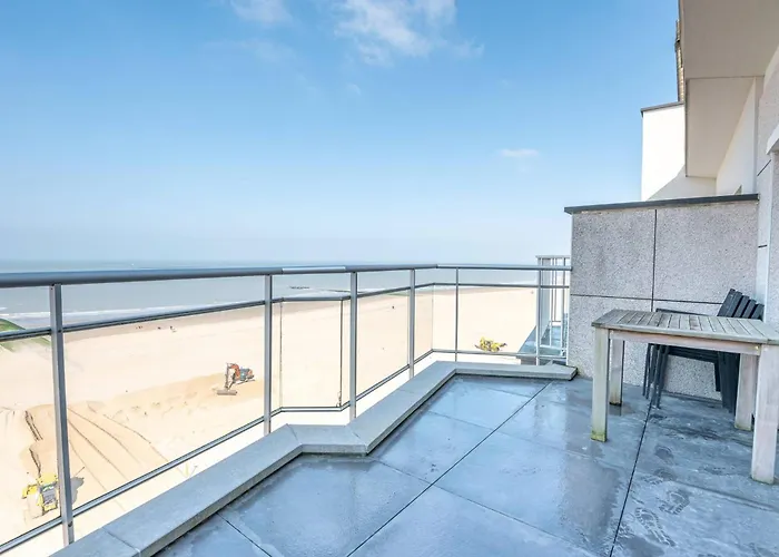 With Suberb Sea Views *