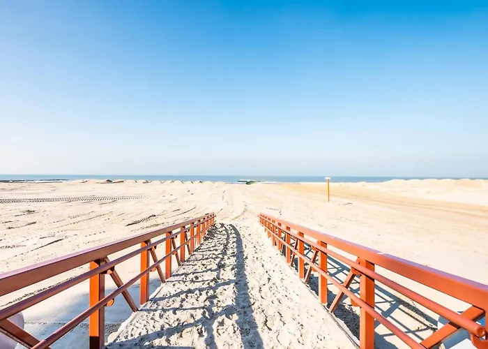 With Suberb Sea Views 아파트 데한